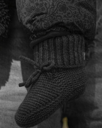 Lodger Buciki niechodki z wełny merino 100% grafitowe Pigeon 6-12 m