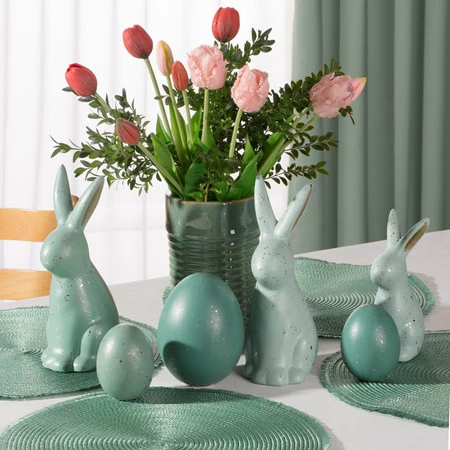 Ozdoba Wielkanocna, Figurka ceramiczna, kolor zielony, rozmiar 13 x 9 x 25 cm