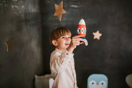 Janod Rakieta drewniana magnetyczna