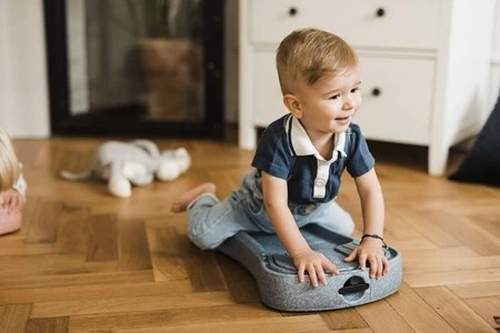 SCOOTANDRIDE My First Ewolucyjny jeździk pchacz 3w1 6 m+ Steel