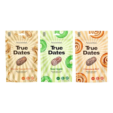 Zestaw smaków: 1x True Dates Creamy Peanut Butter 100g, 1x True Dates Sour Apple 100g i 1x True Dates Cinnamon Roll 100g