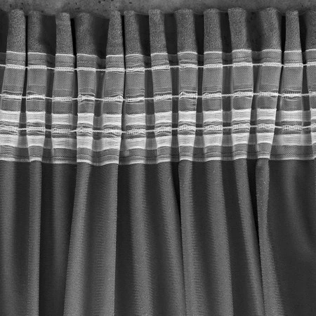 ZASŁONA GOTOWA D91 ROSA NA TAŚMIE 140 X 270 CM CZARNY