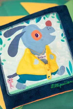 Lilliputiens Książeczka edukacyjna