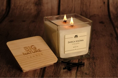 Świeca sojowa o zapachu WANILIA 450g