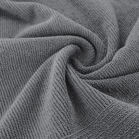 Ręcznik Lari (03), 70 x 140 cm, Srebrny