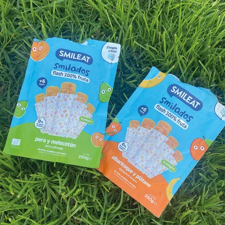 Smileat, BIO Lody owocowe do mrożenia o smaku gruszki i brzoskwini Smilado, 50g