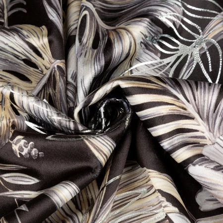 ZASŁONA GOTOWA RODOS NA TAŚMIE 140 X 270 CM CZARNY