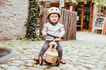 SCOOTANDRIDE Highwaykick 1 Lifestyle 2w1 Jeździk i hulajnoga z zamykanym schowkiem 1-5 lat Leopard