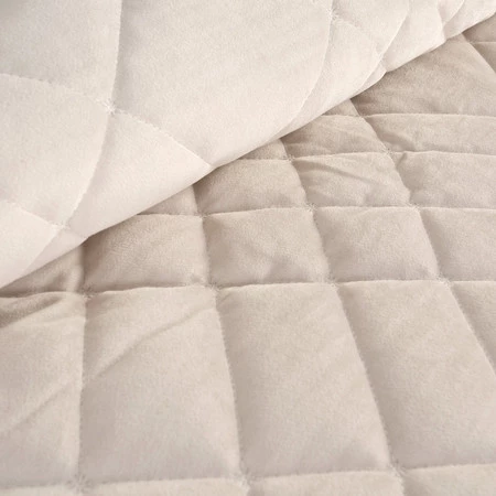 NARZUTA RIA6 200 X 220 CM KREMOWY