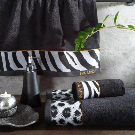 Komplet Ręczników Eva 22 46 x 36 x 7 cm, Czarny