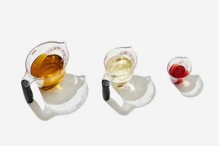 OXO-Miarka skośna 250ml. Good Grips