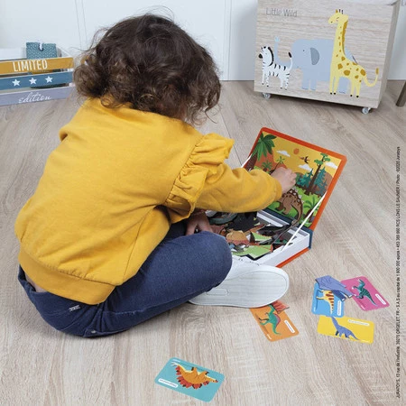 Janod Magnetyczna układanka Kosmos Magnetibook