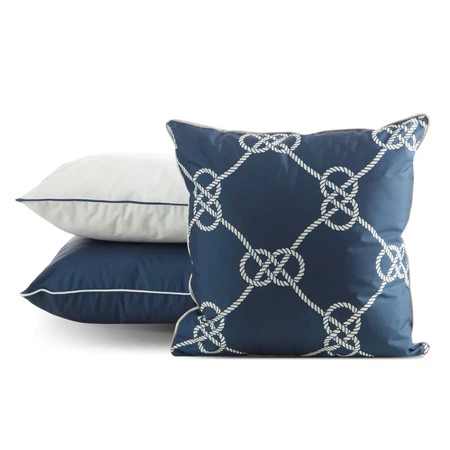 POSZEWKA GARDEN 45 X 45 CM GRANATOWY