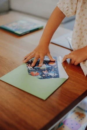 Mudpuppy Puzzle-kartka z życzeniami Kosmos 12 elementów 3+