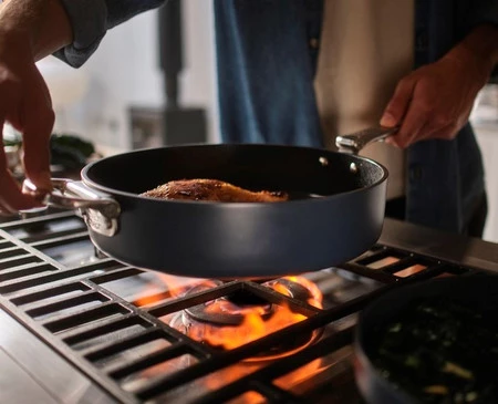 JJ-Patelnia 30cm ze składanym uchwytem Space