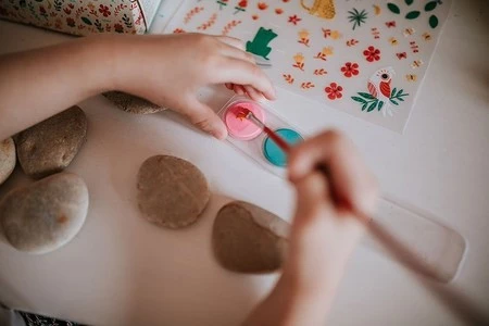 Janod Zestaw kreatywny Kamienie do ozdabiania 6+