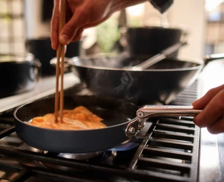 JJ-Patelnia 20cm ze składanym uchwytem Space