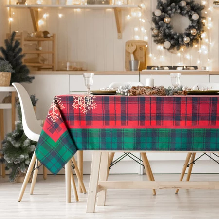 OBRUS ŚWIĄTECZNY CHERRY 140 X 200 CM