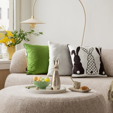 Poszewka Wiosna 45 x 45 cm, Czarny