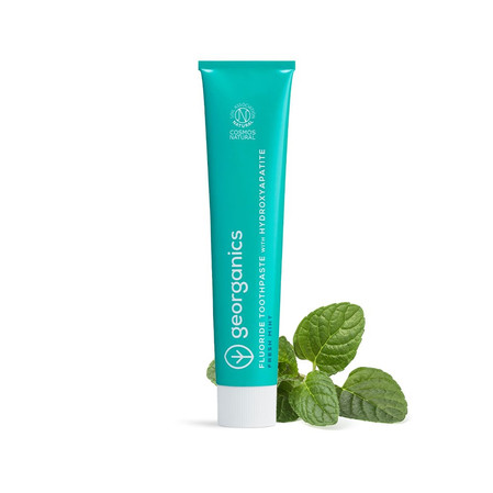 Georganics, Naturalna, remineralizująca pasta do zębów, z hydroksyapatytem i fluorem, do codziennej pielęgnacji i na świeży oddech, smak świeżej mięty, 75 ml