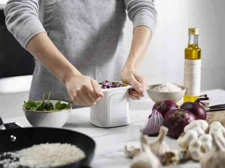 JJ - Szatkownica do warzyw ChopCup™, biało-zielona