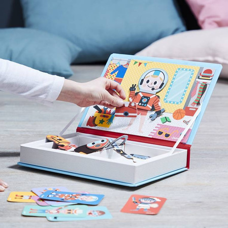 Janod Magnetyczna układanka Kostiumy Chłopiec Magnetibook
