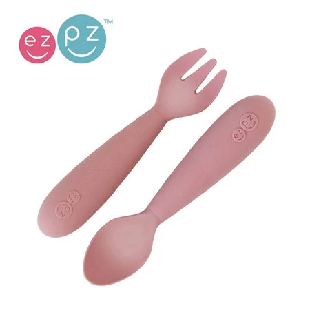 EZPZ Komplet silikonowych sztućców Mini Utensils pastelowy róż