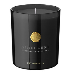 Private Collection świeca zapachowa Velvet Oudh 360g
