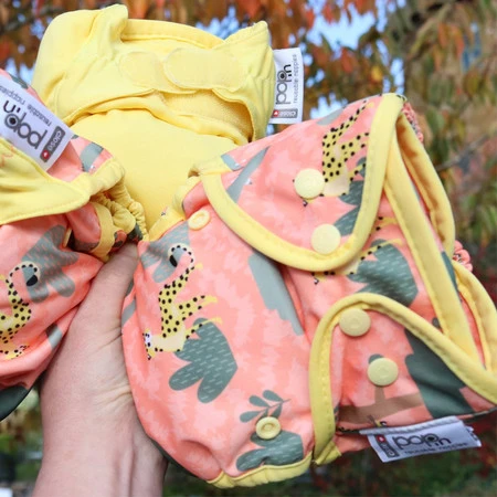 Close, Wodoodporny otulacz dla dzieci zapinany na napy, Cheetah