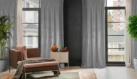 ZASŁONA GOTOWA D91 ROSA NA TAŚMIE 140 X 270 CM SREBRNY