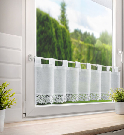FIRANA GOTOWA VINCE NA SZELKACH 150 X 30 CM BIAŁY