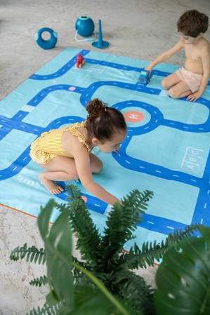 QUUT Dwustronny ręcznik plażowy PlayTowels XL (180 x 180cm) Road