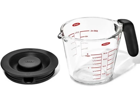 OXO-Miarka szklana 0,5l. z pokrywką Good Grips