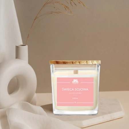 Świeca sojowa o zapachu RÓŻA 450g
