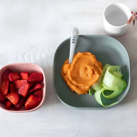 Beaba Komplet naczyń z silikonu z przyssawką eucalyptus