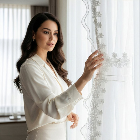 FIRANA GOTOWA LARISA NA TAŚMIE 140 X 270 CM BIAŁY