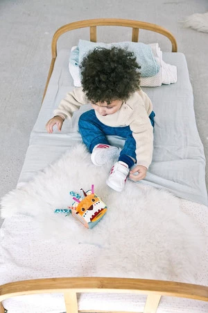 LILLIPUTIENS Kostka aktywizująca wielofunkcyjna Lew Jack 3 m+