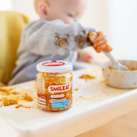 Smileat, BIO Słoiczek z makaronem i pomidorami, małe kawałki 10m+, 230g