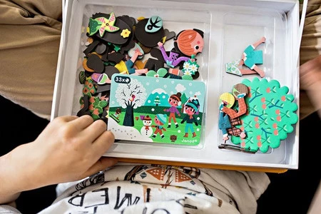 Janod Magnetyczna układanka 4 pory roku Magnetibook