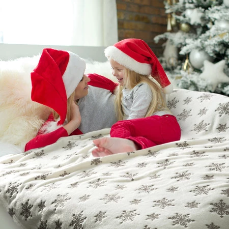 KOC ŚWIĄTECZNY BLINK 150 X 200 CM BIAŁY