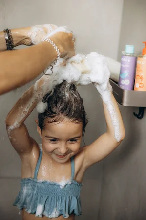 Mini U naturalny szampon do włosów dla dzieci i niemowląt od 1.dnia życia 250ml