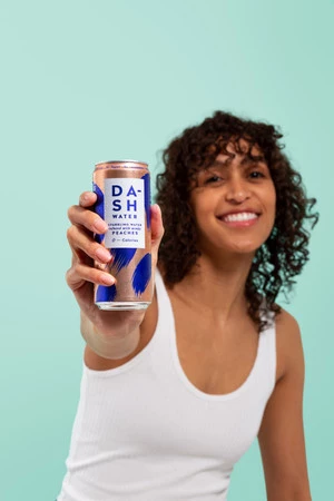 DASH WATER - gazowana BRZOSKWINIA 330ml