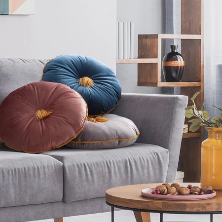 POSZEWKA VELVET FI 40 CM JASNOMIĘTOWY