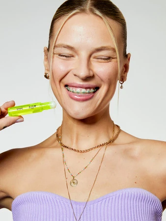 Yope - Lana V Odżywczy olejek do ust 10ml