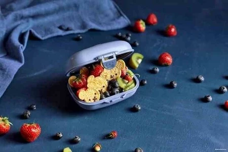 MB - Lunchbox dziecięcy Gram, Blue Infinit