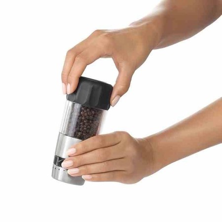 OXO-Młynek do pieprzu stalowy, czarny, Good Grips