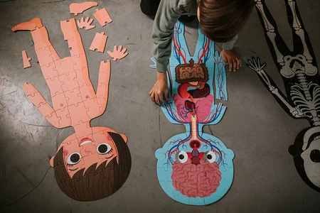 Janod Puzzle edukacyjne gigantyczne Ciało człowieka 50, 75 i 100 elementów 5 +