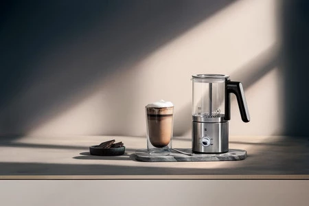 WMF EL-Spieniacz szklany do mleka Lono