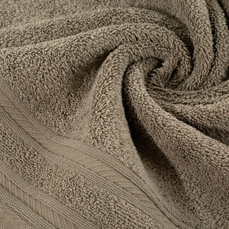 Ręcznik z ozdobną bordiurą w pasy szerokość: 70 cm, długość: 140 cm, kolor: kremowy