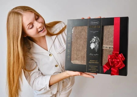 Ręcznik Venus 70 x 140 cm, Miodowy